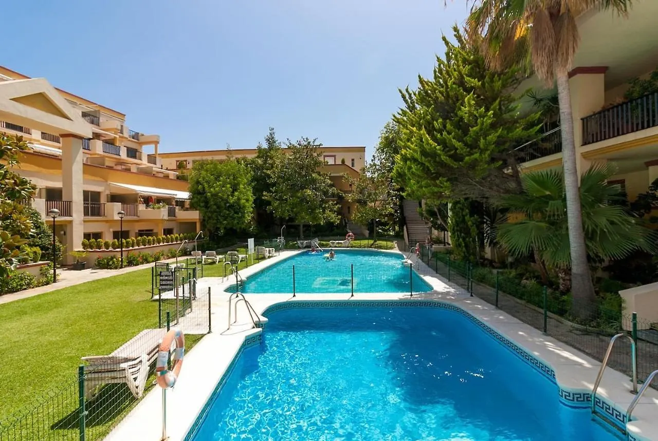 Apartment Oleholidays 517 Romana Playa Junto A La Playa Marbella Spain