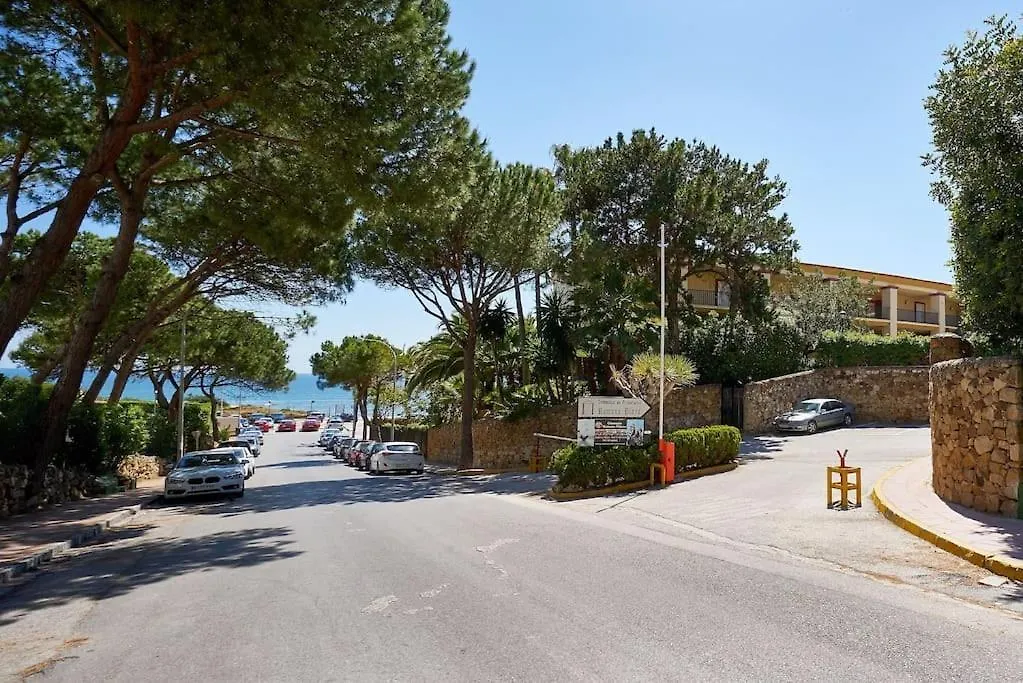 Oleholidays 517 Romana Playa Junto A La Playa Marbella Apartment