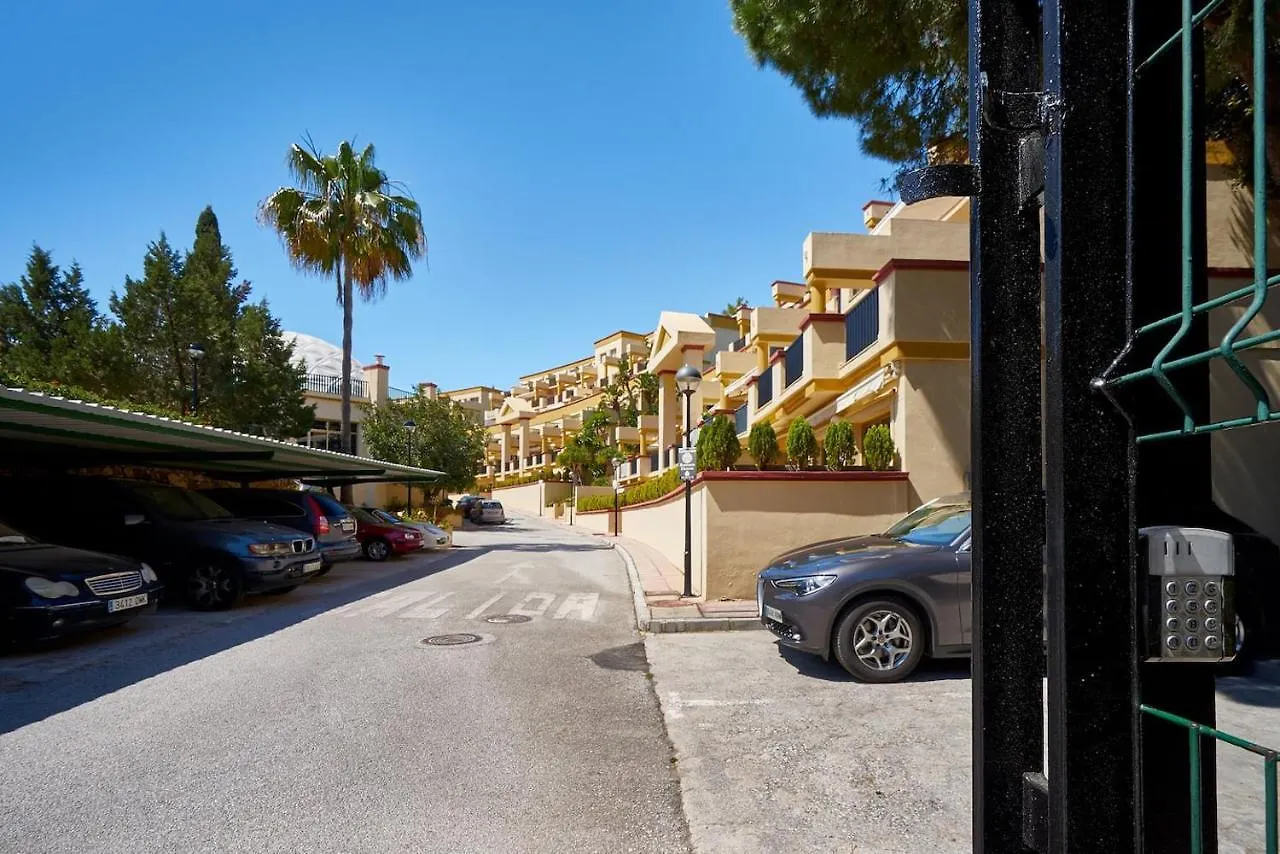 Oleholidays 517 Romana Playa Junto A La Playa Marbella 0*,  Spain